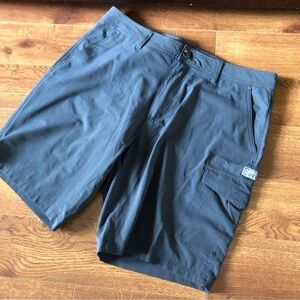Free Country Lightweight gray hiking shorts in size 38